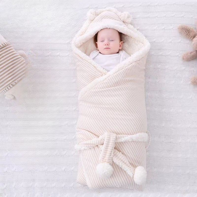 Newborn Lamb Fleece Swaddle Bl - огляд і ціна Baby Clothing Material